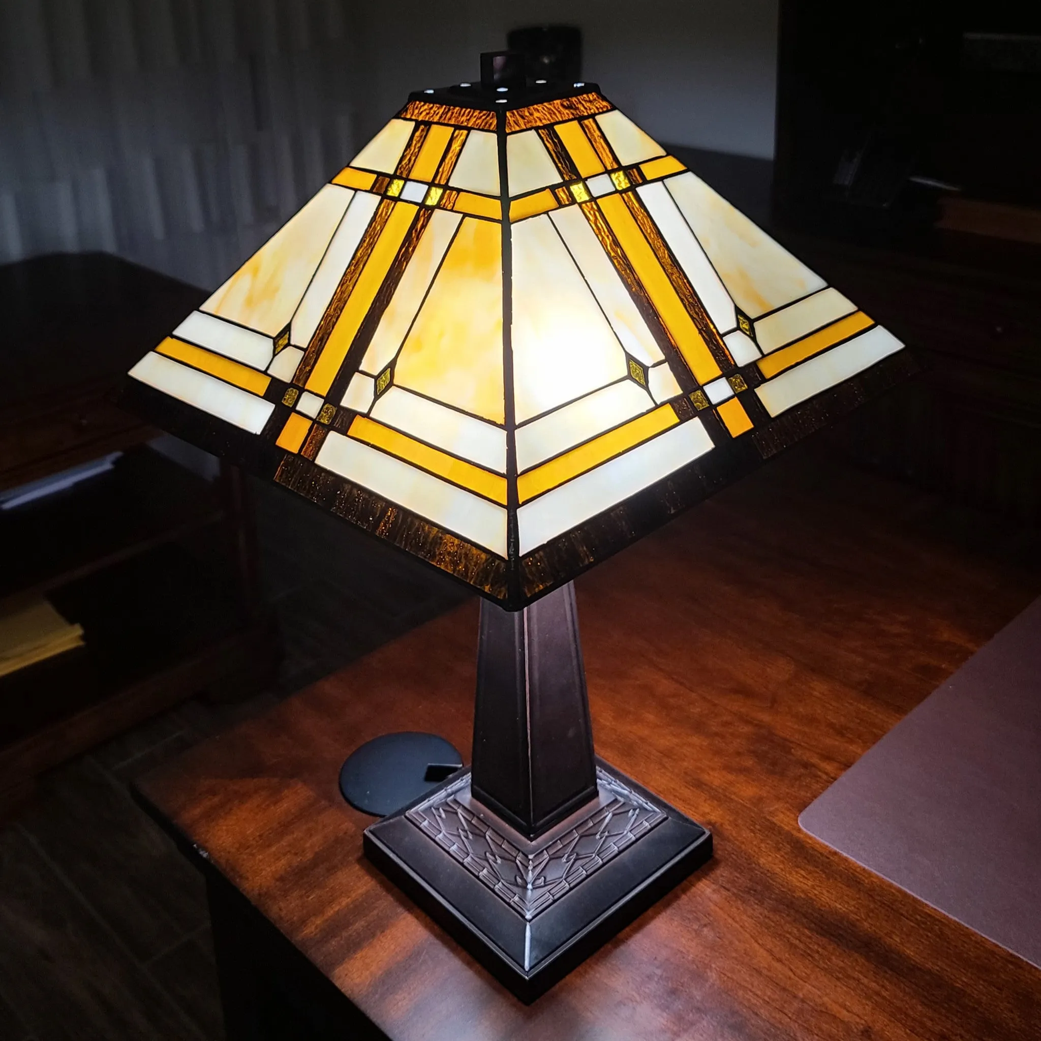 23" White Amber and Brown Stained Glass Two Light Mission Style Table Lamp By Homeroots