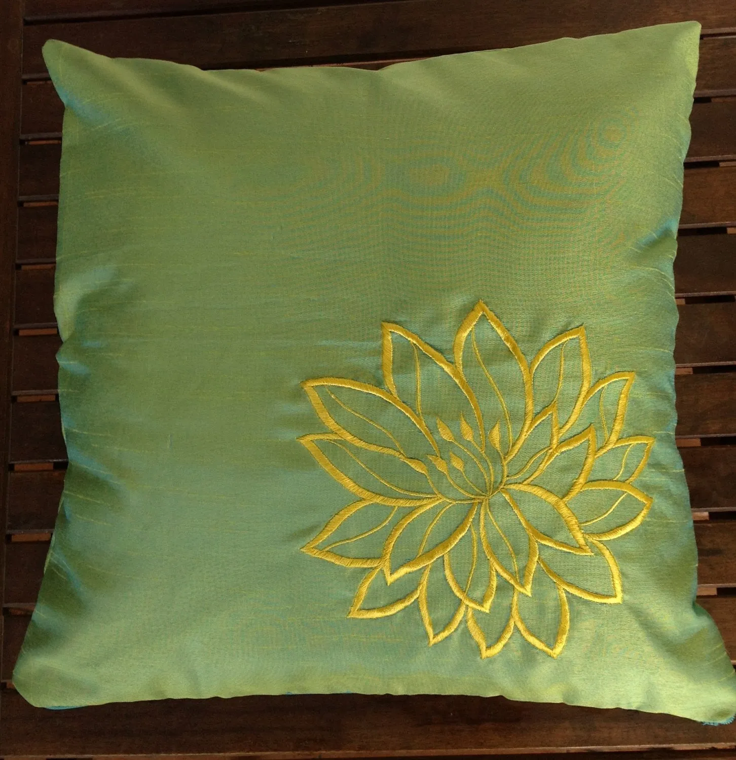 50% OFF Sale Green Silk Pillows, Green Home decor, Embroidered 16"X16" Decorative Throw Pillows, Sofa Pillows silk, Accent Pillow