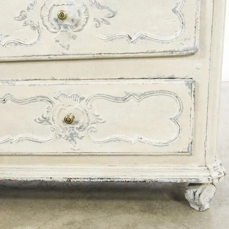 Antique Anais White Patinated Chest