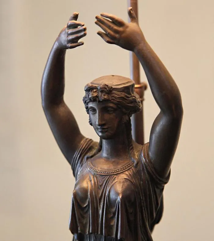 Classical Figure of a Greek Woman Table Lamp